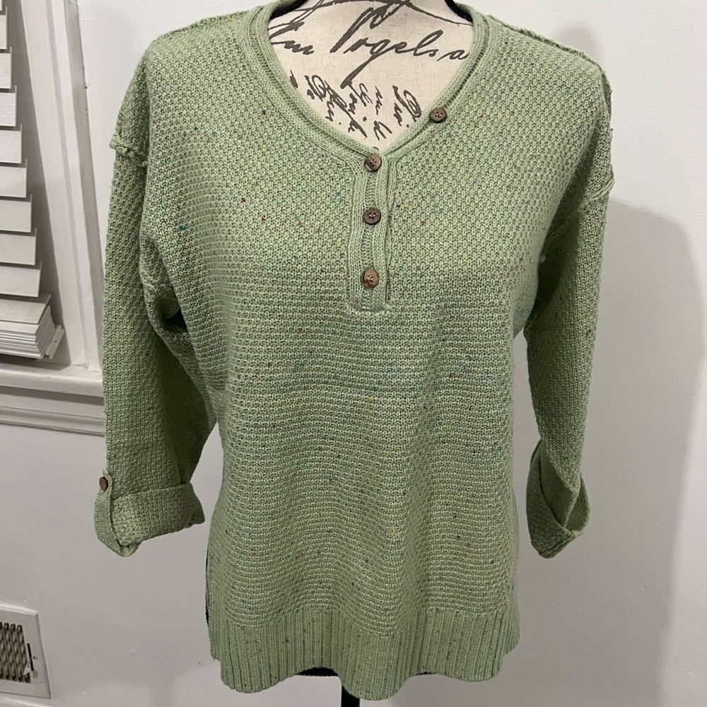 NWOT Unbranded Small sweater